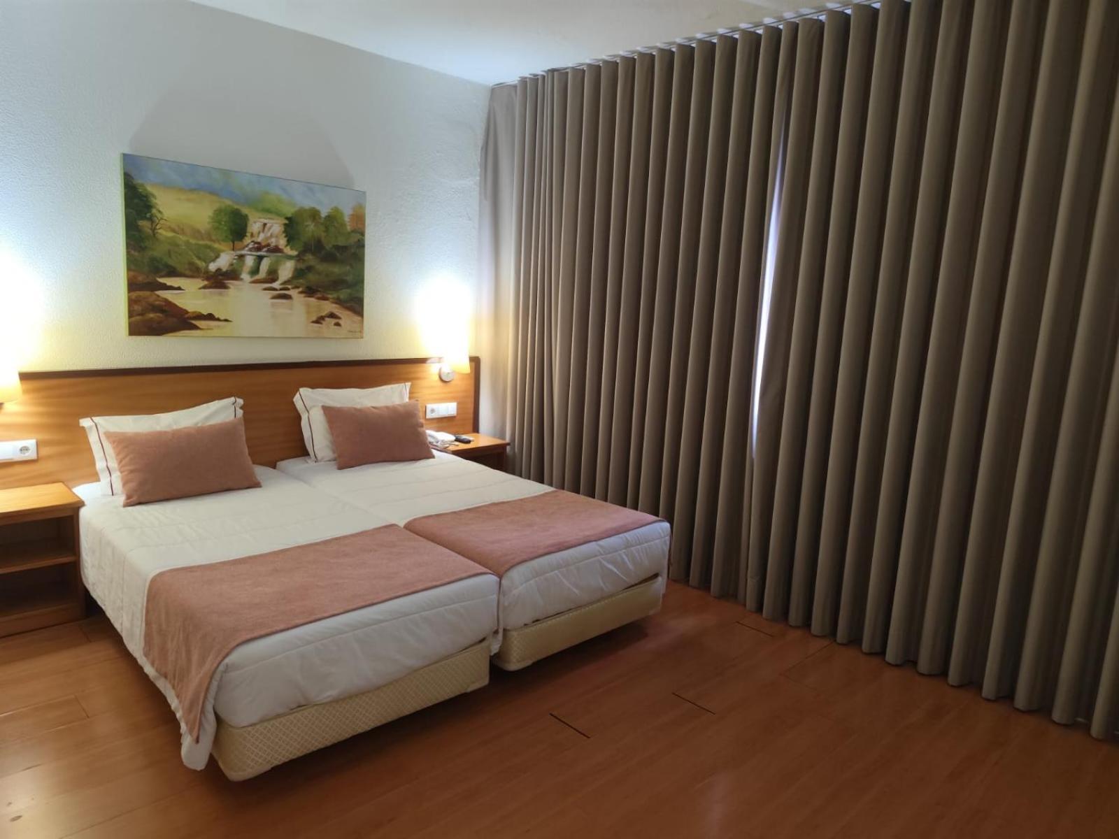 Hotel Dom Vilas Braga Esterno foto
